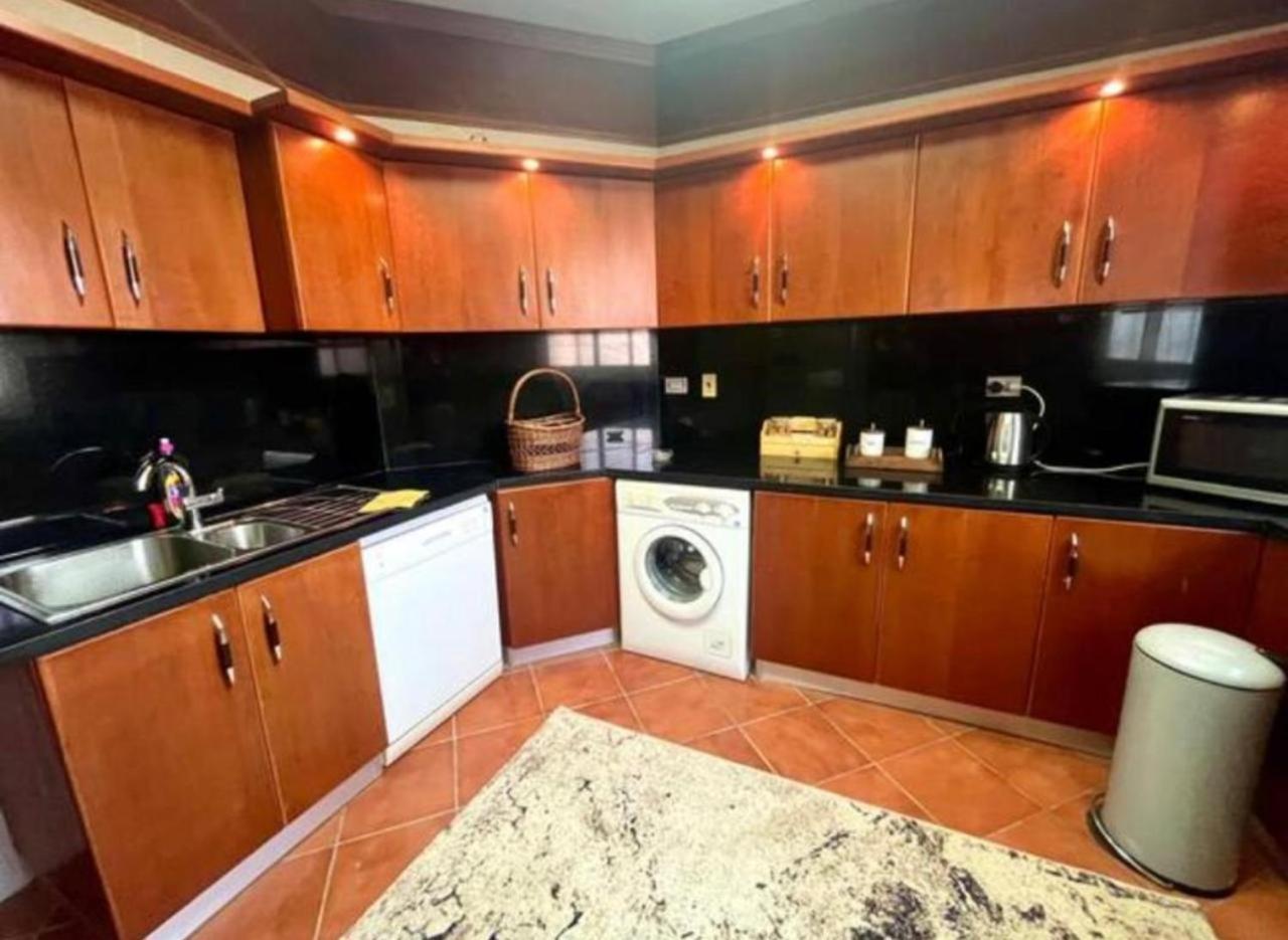 A Sea View Spacious Cheering 5 Bedroom Villa Ain Sokhna "Ain Bay" فيلا كاملة للإيجار قرية العين باي Ain Sukhna Extérieur photo