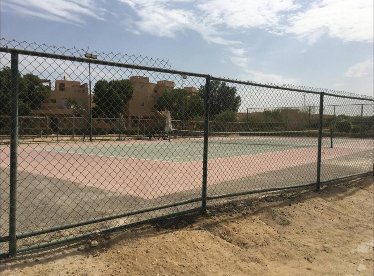 A Sea View Spacious Cheering 5 Bedroom Villa Ain Sokhna "Ain Bay" فيلا كاملة للإيجار قرية العين باي Ain Sukhna Extérieur photo