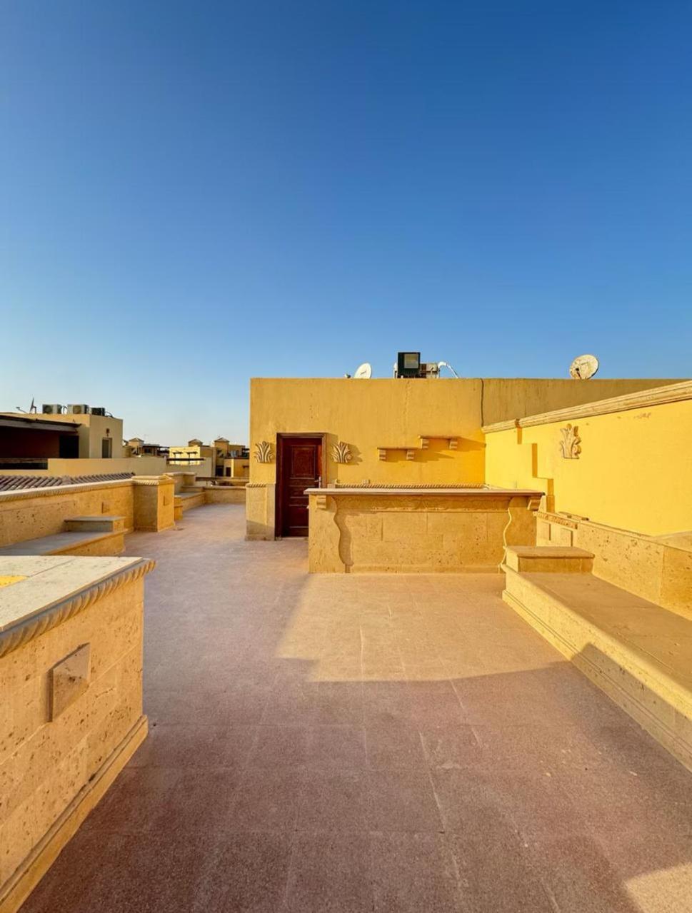 A Sea View Spacious Cheering 5 Bedroom Villa Ain Sokhna "Ain Bay" فيلا كاملة للإيجار قرية العين باي Ain Sukhna Extérieur photo